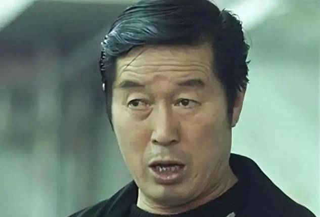 世界杯高清赛事直播地址-“体坛败类”马俊仁，逼迫队员集体割阑尾，亲手给女队员注射禁药！|田径|金牌|辽宁|马家军|王军霞_新浪体育_新浪新闻